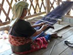 back-strap loom.JPG (132 KB)